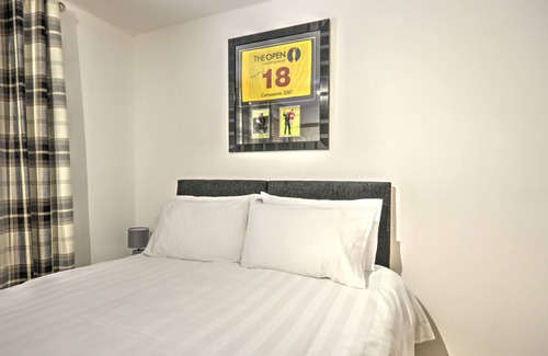 Dornoch Apartment | 5 Argyle Place, Dornoch
