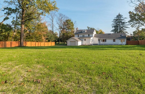 Horsham House | 5 Bdrm House Horsham-Philadelphia-Sleeps 10!