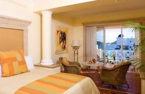 El Medano Ejidal Resort | 5 Bdrm Penthouse Pueblo Bonito Rose Resort and Spa