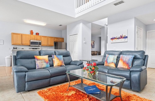 West Haven House | 5 bed, 3.5 bath newly refurbished villa on the gated community of Westhaven
