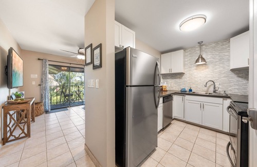 Kihei Condo | 5 Bed/5Bath! Ocean Views! 3 Condos! Sleeps 16! with WiFi, AC in beautiful Kihei