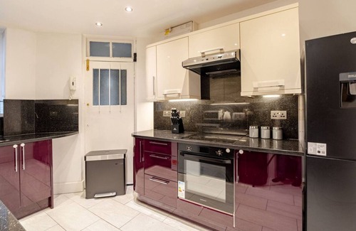 City of Westminster Apartment | 5 Bed Designer Penthouse By Mayfair