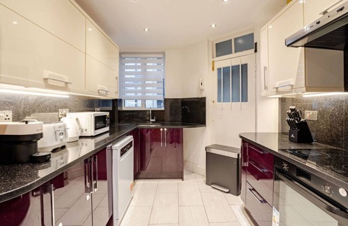 City of Westminster Apartment | 5 Bed Designer Penthouse By Mayfair