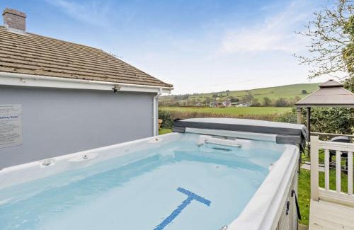 Llandre House | 5 Bed in Aberystwyth 95994