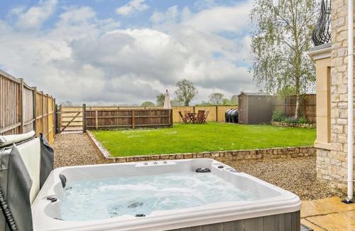 Meare House | 5 Bed in Glastonbury 91657
