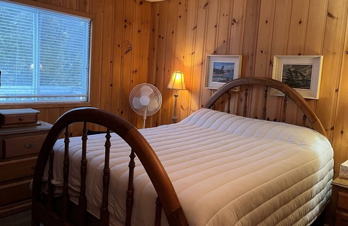 Craigleith Cabin | 5-Bedroom Open Concept Cabin in Heart of Blue Mountains
