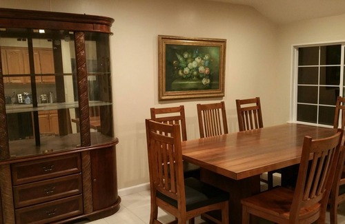 Berryessa House | 5 bedroom 3 full bath modern home