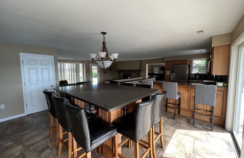 Lake Ozark House | 5 Bedroom, 4000 Sqft House Walking Distance To H Toad and Shady Gators