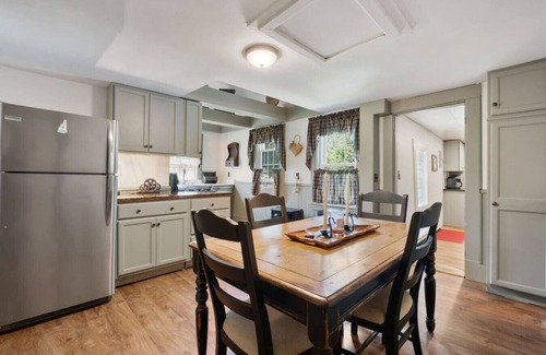 Bethlehem House | 5 Bedroom/5 Bathroom NH Getaway