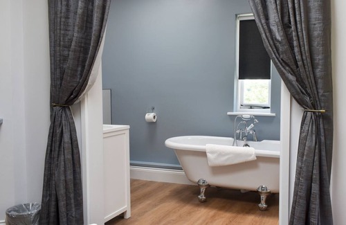 Royal Tunbridge Wells Cottage | 5 bedroom accommodation in Tunbridge Wells