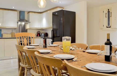 Mappleton Cottage | 5 bedroom accommodation in Driffield, near Bridlington