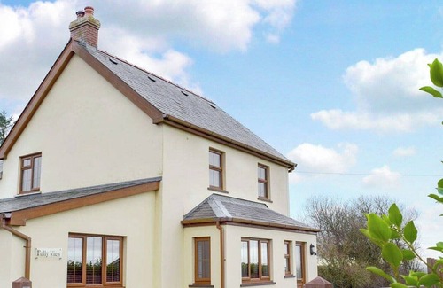 Kilgetty Cottage | 5 bedroom accommodation in Kilgetty