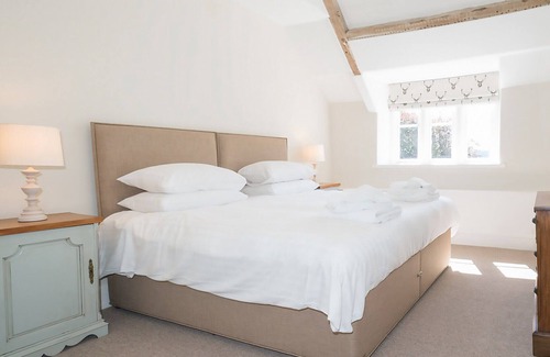 Ventnor Cottage | 5 bedroom accommodation in Wroxall, near Ventnor