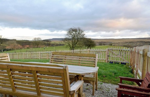 Denbigh Cottage | 5 bedroom accommodation in Llansannan, near Betws-y-Coed