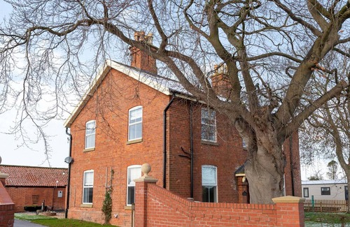 Helsey Cottage | 5 bedroom accommodation in Helsey