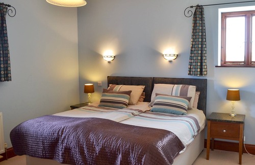 Truro Cottage | 5 bedroom accommodation in St Newlyn, near Newquay