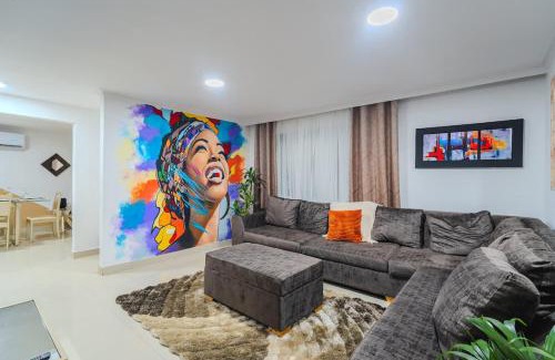 Manga House | 5 Bedroom Amazing Villa Minutes to Walled City