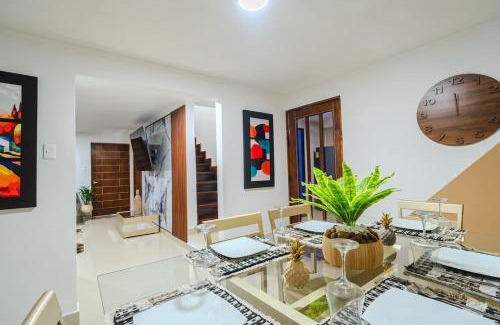 Manga House | 5 Bedroom Amazing Villa Minutes to Walled City