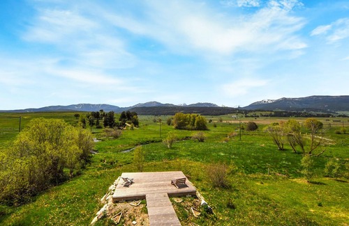 Real House | 5 bedroom amazing home in Réal