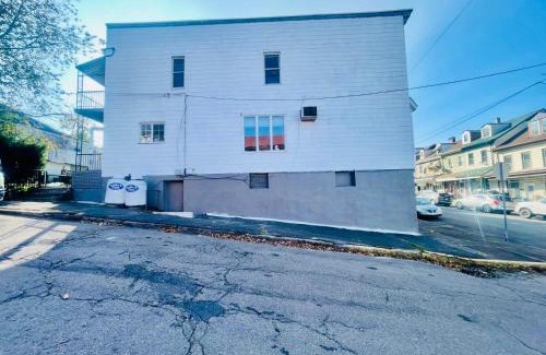 Ashland Apartment | 5 bedroom apartment in Ashland