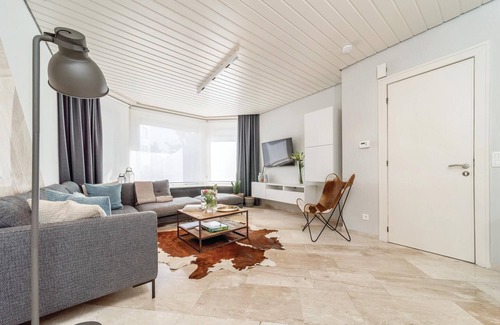 De Panne House | 5 bedroom awesome home in De Panne