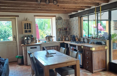 Mezieres-sur-Ponthouin Other | 5 bedroom country house sleeps 13 and more.