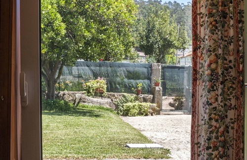 Areosa House | 5-bedroom house close to beaches and city amenities.