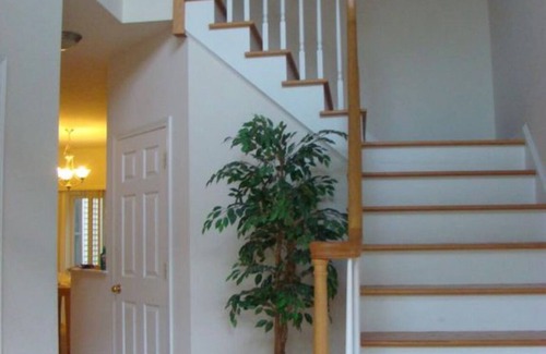 Clifton Park House | 5 bedroom House.15 mins to Everything Albany,Schenectady,Saratoga Race track!