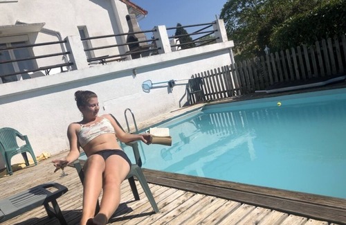 Piegut-Pluviers House | 5 Bedroom house w/pool, living room, kitchen. Family and Pet friendly!