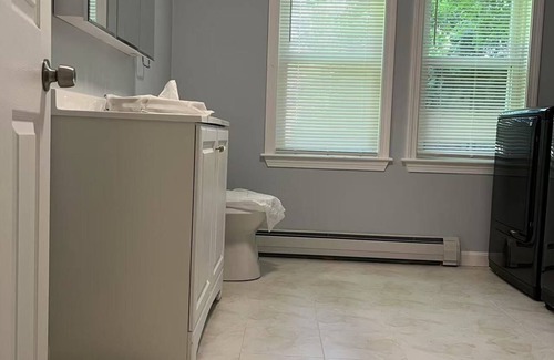 Lower Allston House | 5-bedroom house near Harvard Business School and Science Engineering Complex