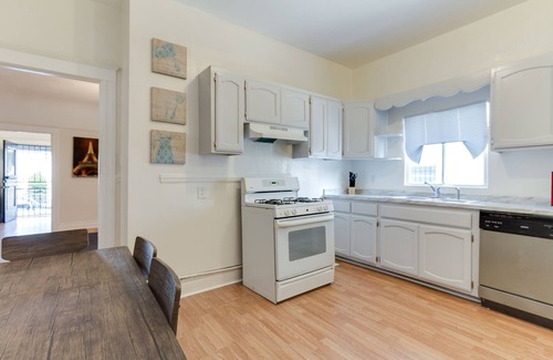 Pico-Union House | 5 Bedroom Koreatown Charmer near Downtown Los Angeles