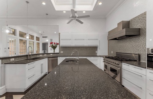 Plano House | 5-Bedroom Luxury Villa ,Top Location! for Your Dream Stay!