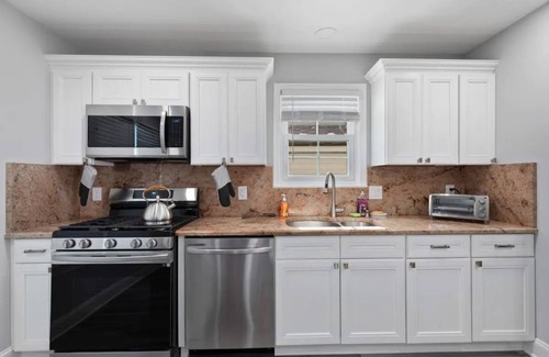 Wildwood Crest Villa | 5 Bedroom New House in the CREST
