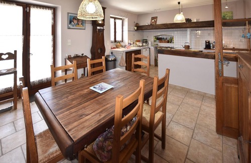 Noyers-sur-Jabron House | 5 bedroom nice home in Noyers-sur-Jabron