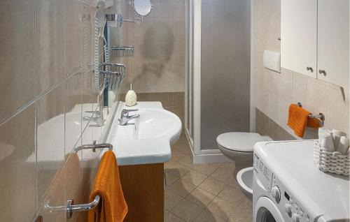 Montincello House | 5 Bedroom Pet Friendly Home In Vieste