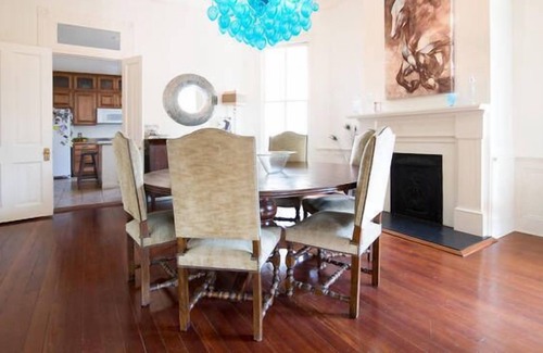 Carrollton House | 5 Bedroom Short Term Rental 3 full bath Queen Anne Victorian