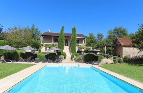 Calvignac House | 5 Bedroom (Sleeps 10) House in Calvignac