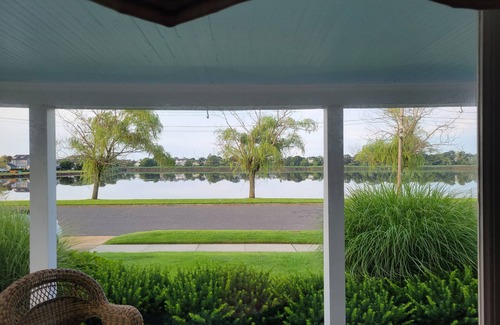 Spring Lake House | 5-bedroom vacation home just 2.5 blocks to the beach