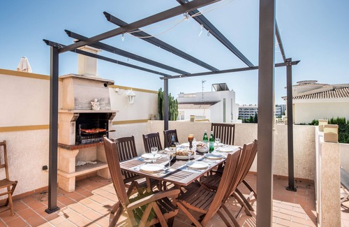 Correeira Villa | 5 Bedroom Villa Albufeira Center + Private Pool (on request) + Free WIFI