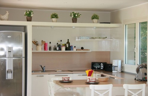 Porto-Vecchio House | 5 Bedroom Villa, Pool, A/C, Beach, Family Friendly, Fibra Unlimited Wifi