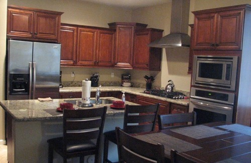 Centerra House | 5 Bedrooms, 3 Baths With Heated Pool/spa Within Minutes Of The Goodyear Ballpark