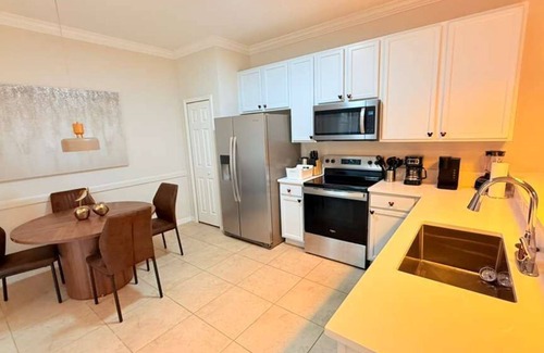 Veranda Palms House | 5 Bedrooms/4.5 Baths/Veranda Palms (2669SC)