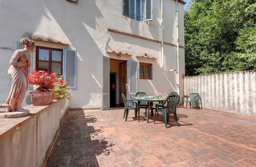 San Lorenzo Apartment | 5 Bedrooms apartment with fresco paintings