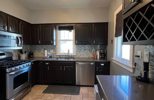 Morton Meadows House | 5 Beds! Beautiful home minutes from downtown, CHI Center and Ameritrade Park!