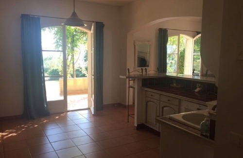 Callian House | 5 BR Luxury home-AC & Pool- Walk to village. Var/Provence/Cote d'Azur