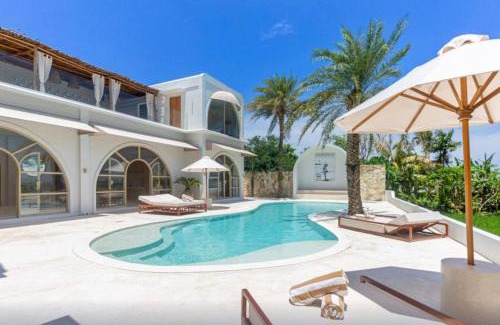 Mengwi Villa | 5 Br Villa View On Ricefield, Pool, Sauna Jacuzzi