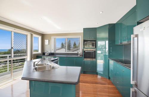 Peregian Beach House | 5 Brolga Place Peregian Beach