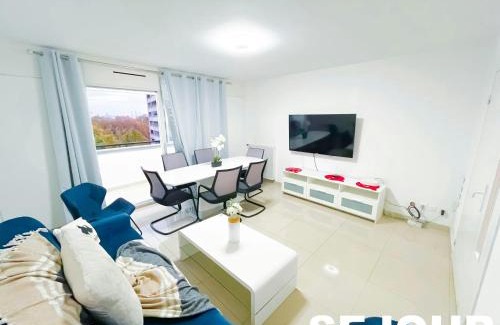 Montaigut Apartment | 5 Chambres 3 Sdb Parking Gratuit - Idéal Groupe