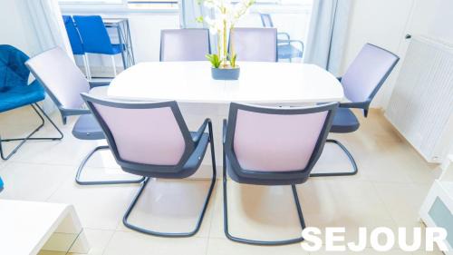 Montaigut Apartment | 5 Chambres 3 Sdb Parking Gratuit - Idéal Groupe