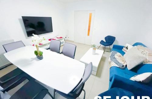 Montaigut Apartment | 5 Chambres 3 Sdb Parking Gratuit - Idéal Groupe